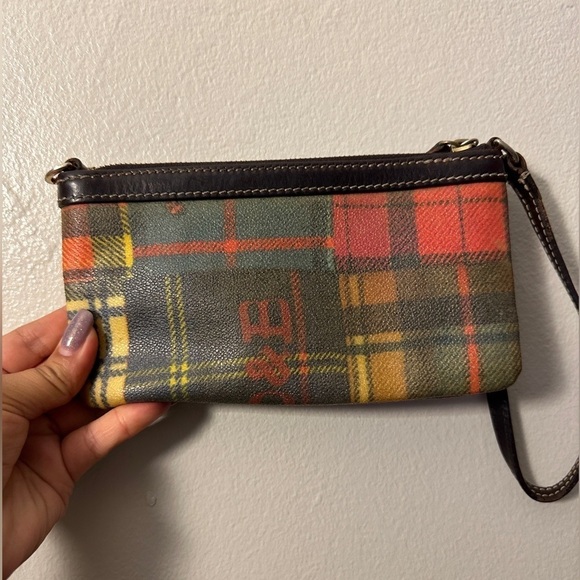 Dooney and Bourke plaid wristlet - Picture 5 of 8